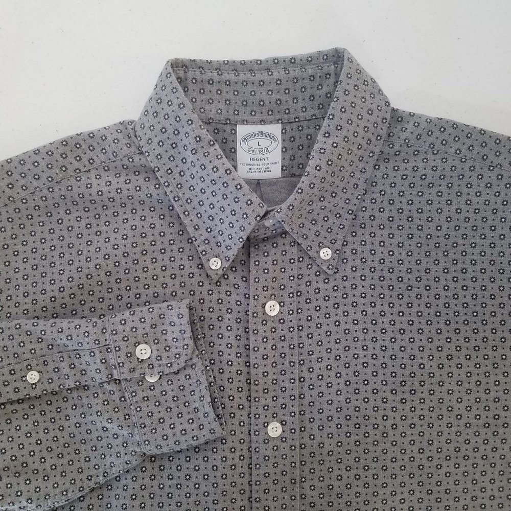 Brooks Brothers Regent All Over Floral Pattern Button Front Shirt Men's Large